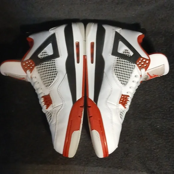 Air Jordan 4 Retro OG "FIRE RED" (2020)   Mens Size-9.5    100% Authentic! - Picture 3 of 12